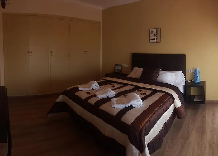 Playa Hotel *