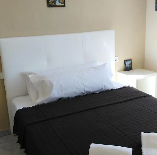 Playa Hotel *